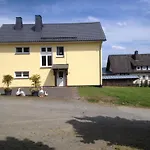 Kaisers * Hallenberg